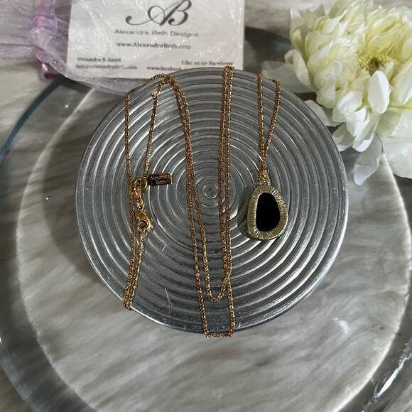 NEW Alexandra Beth Vintage Black Quartz Druzy Geode Halo CZ Pendant Necklace NIP - Picture 5 of 15